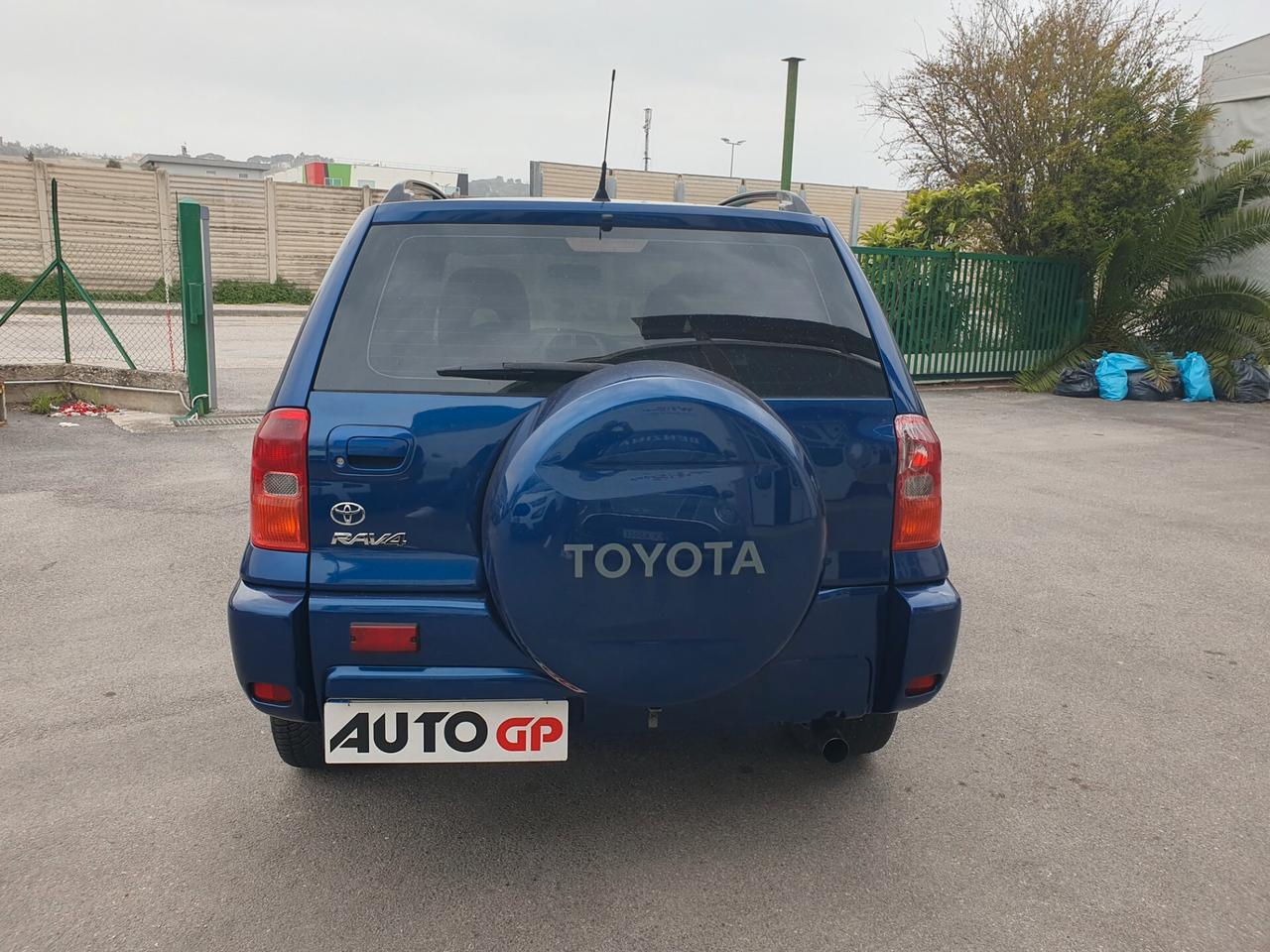 Toyota RAV 4 RAV4 2.0 D-4D 116cv 4x4 Neop 2003