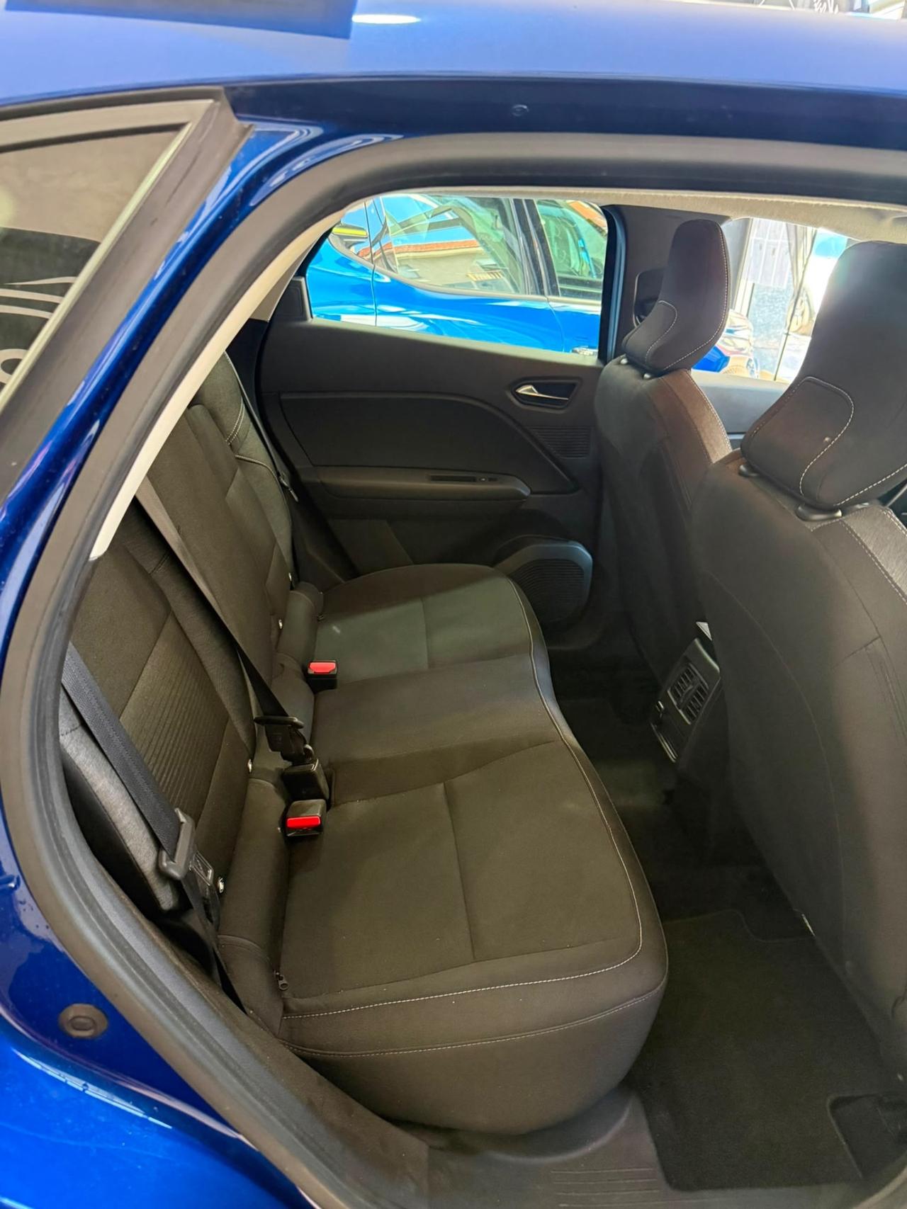 Renault Captur TCe 100 CV Intens