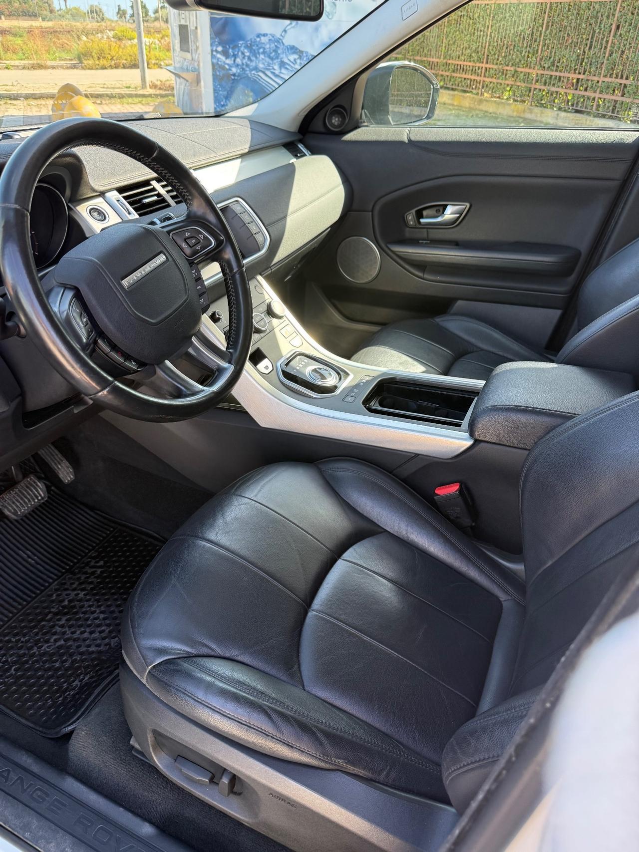 Land Rover Range Evoque 2.0 TD4 150 CV 5p. SE Dynamic