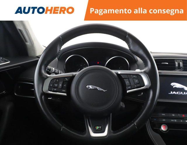 JAGUAR F-Pace 2.0 D 180 CV AWD aut. R-Sport