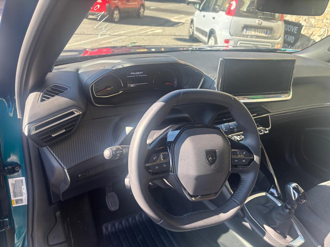 Peugeot 2008 benzina 6 marce Style