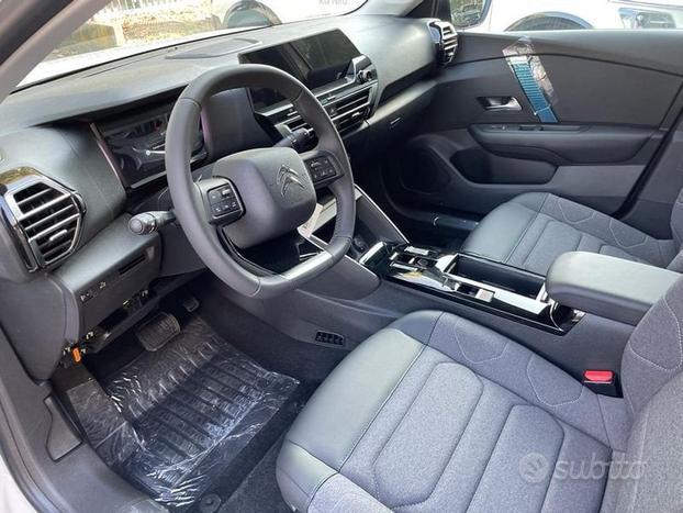 Citroën e-C4 X motore elettrico 100kW Feel Pack