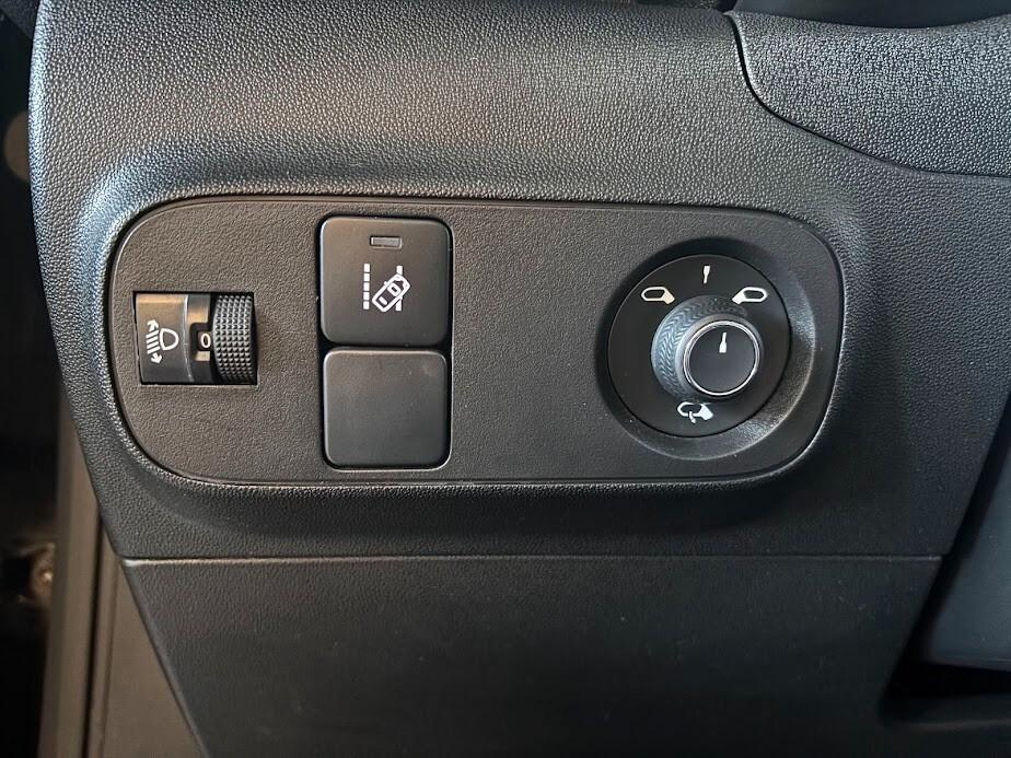 Citroen C3 PureTech 83 cv Shine