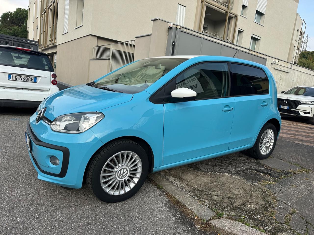 Volkswagen up! 1.0 75 CV 5p. high - euro 6