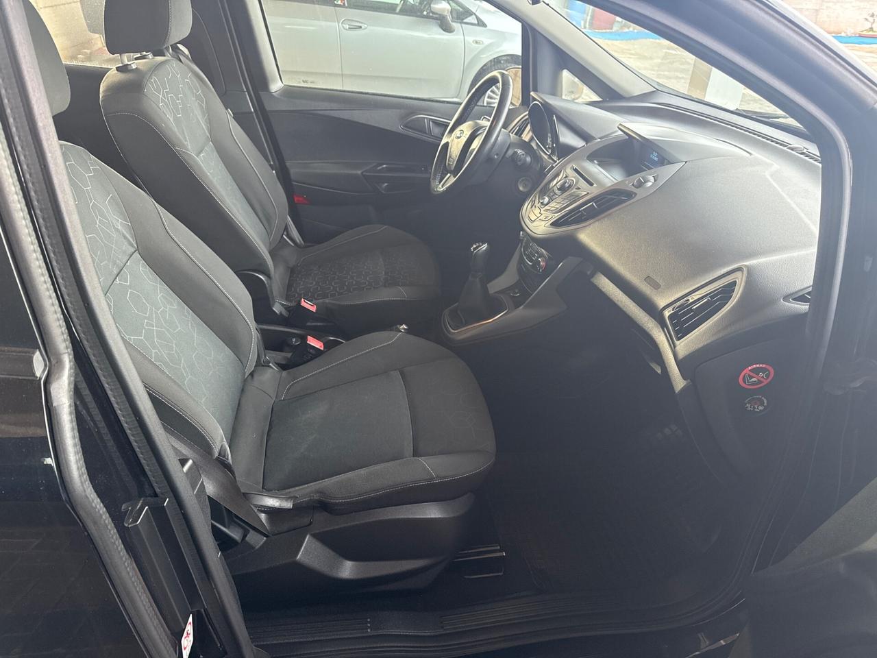 Ford B-Max 1.6 TDCi 95 CV Titanium