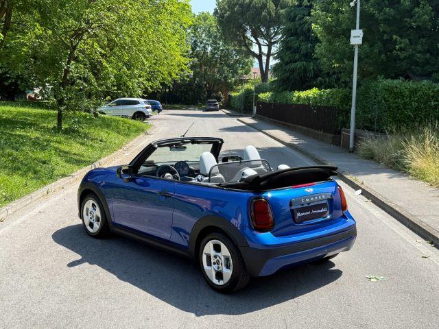 MINI Cooper C Cabrio Cooper C Classic Cabrio