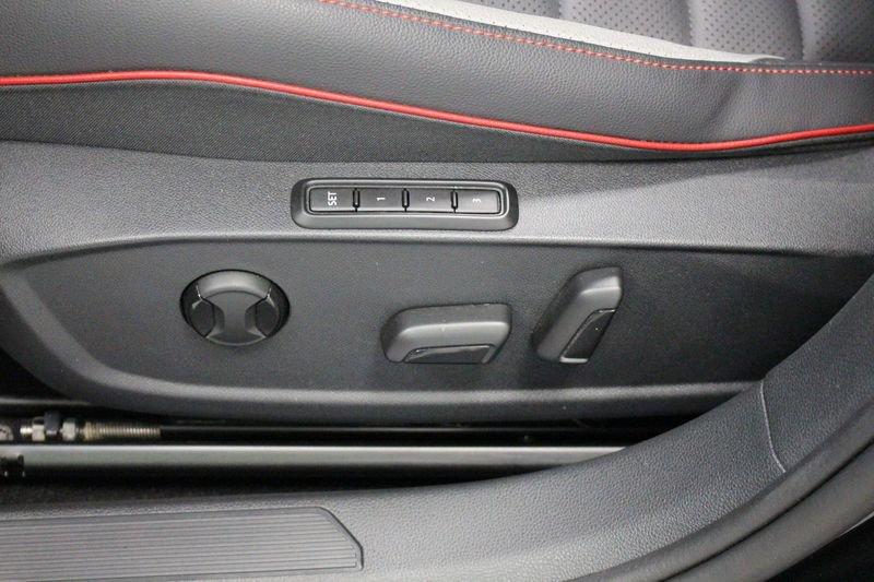 Volkswagen Golf Golf 2.0 TSI GTI DSG