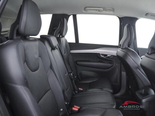 VOLVO XC90 2.0 b5 Core awd 7p.ti auto