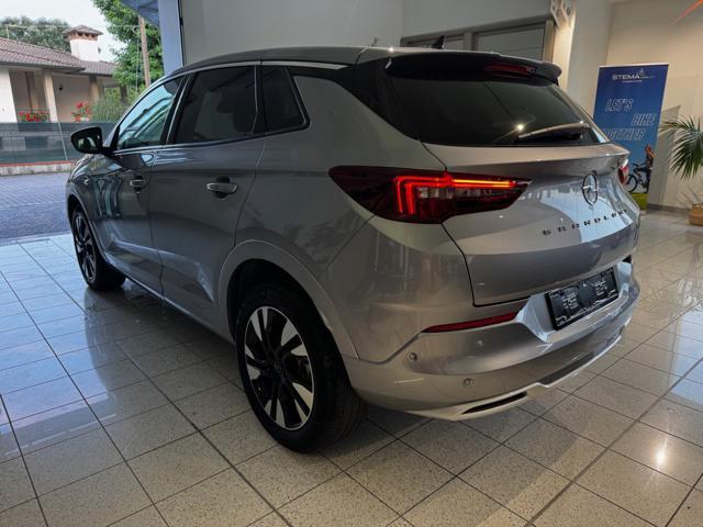 OPEL Grandland 1.5 diesel aut. Business Elegance - VARI COLORI!