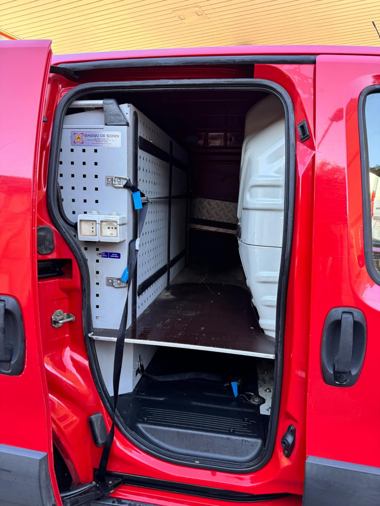 Fiat Fiorino 1.3 m-jet 95cv IVA COMPR. OFFIC. MOBILE