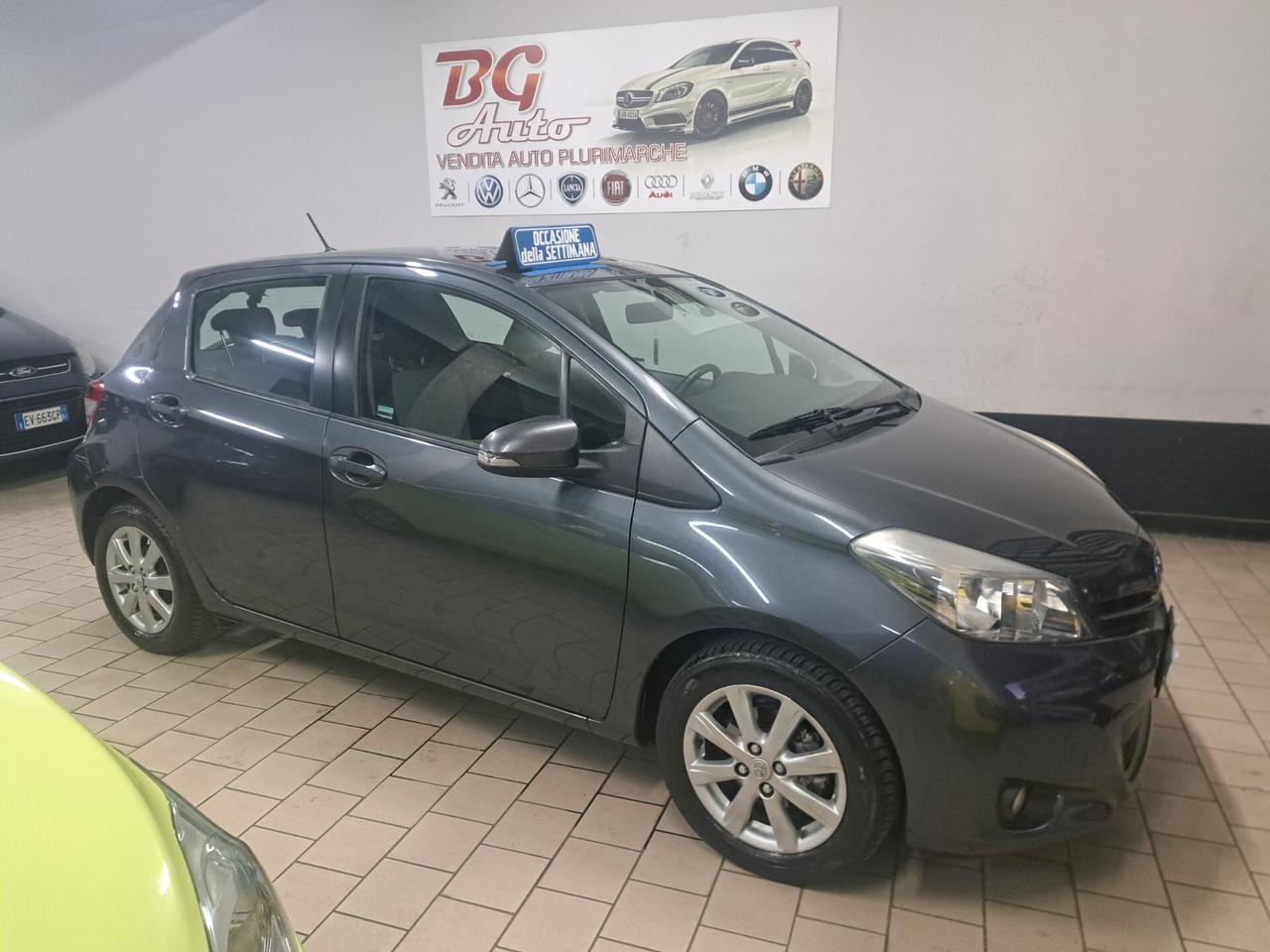 Toyota Yaris 1.0 ben unico prop 2013