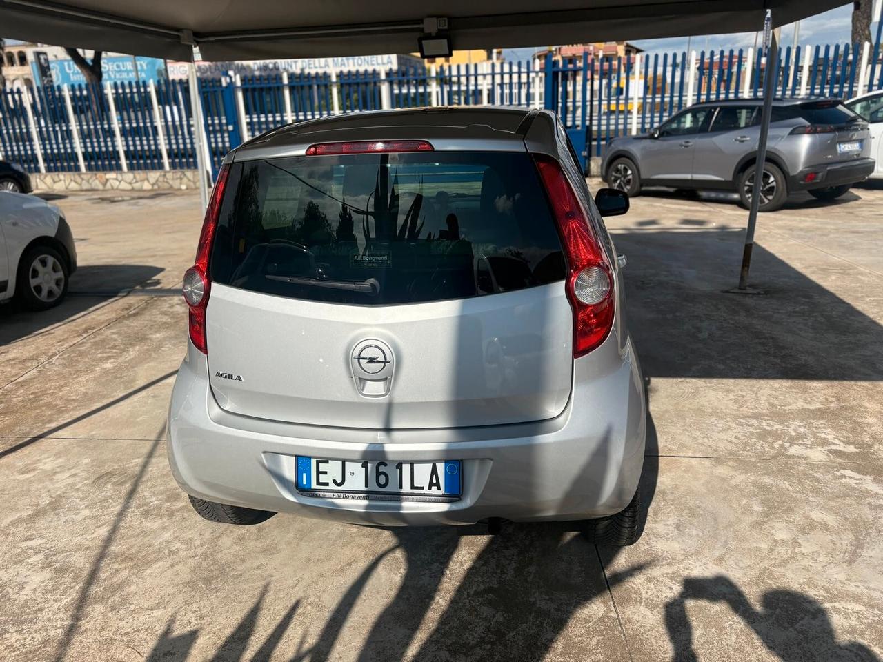 Opel Agila 1.2 16V 94CV Enjoy cambio automatico
