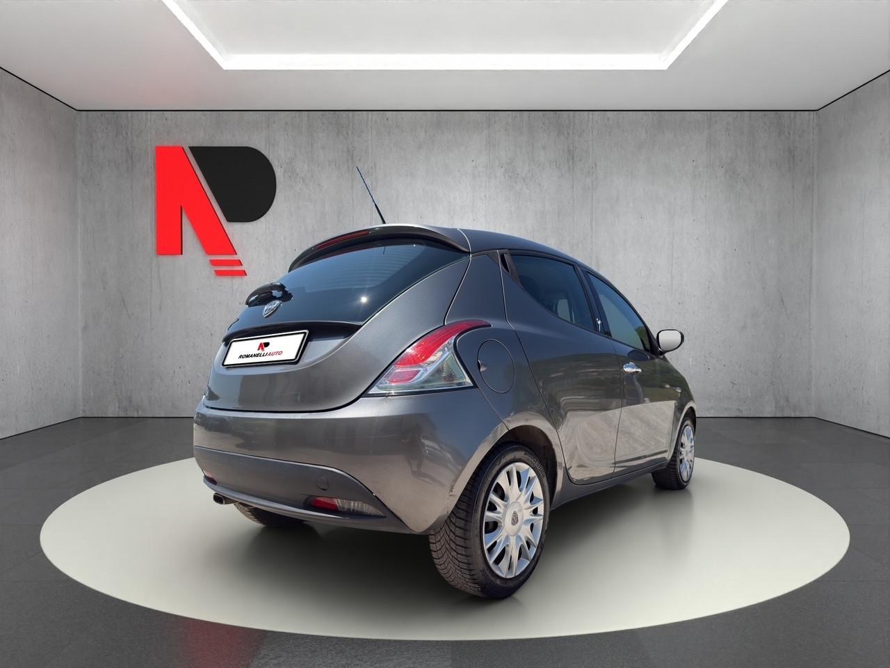 Lancia Ypsilon 1.2 69 CV 5 porte GPL Ecochic Gold