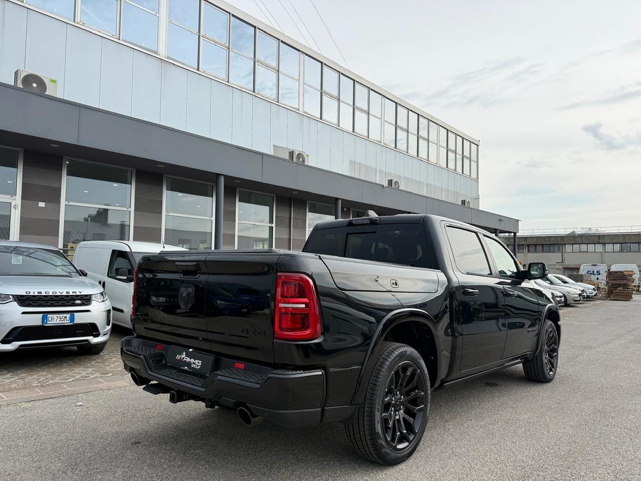 Dodge RAM 1500 LIMITED NIGHT EDITION (prezzo escluso d'iva)