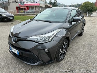 TOYOTA C-HR 1.8 Hybrid E-CVT Trend