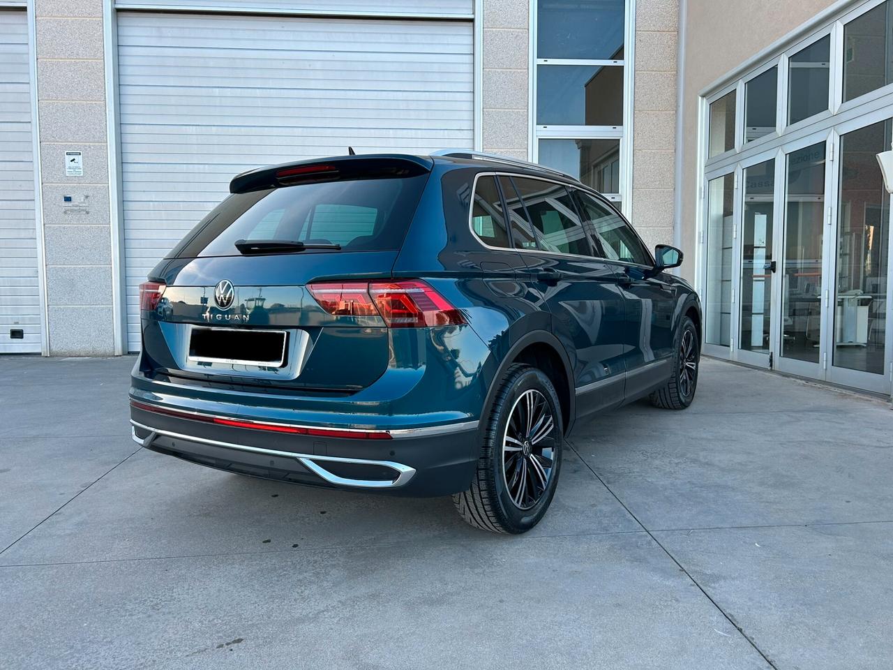 Volkswagen Tiguan 2.0 TDI 150 CV SCR DSG Elegance