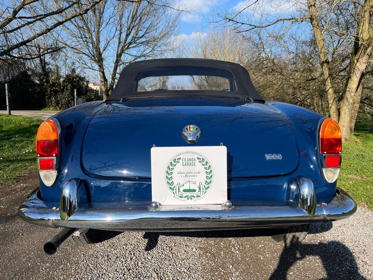 Alfa Romeo Giulia Spider