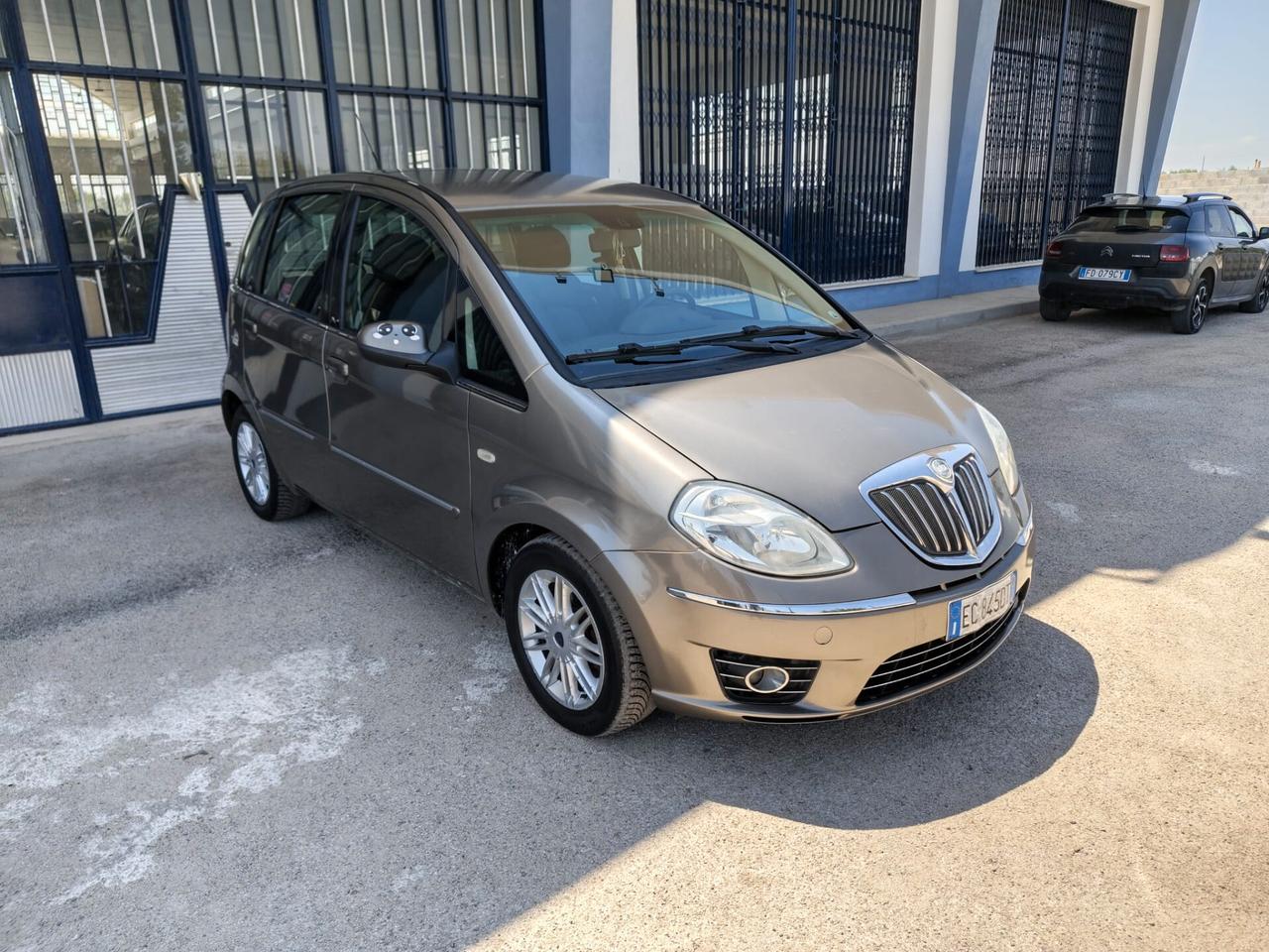 Lancia MUSA 1.3 Mjt 95 CV Platinum