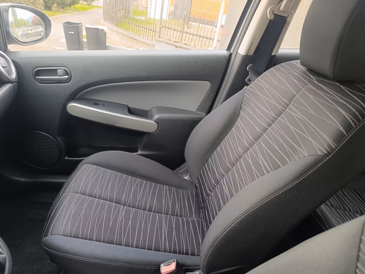 Mazda 2 1.3 75CV TRENDY CERCHI LEGA COMANDI AL VOLANTE