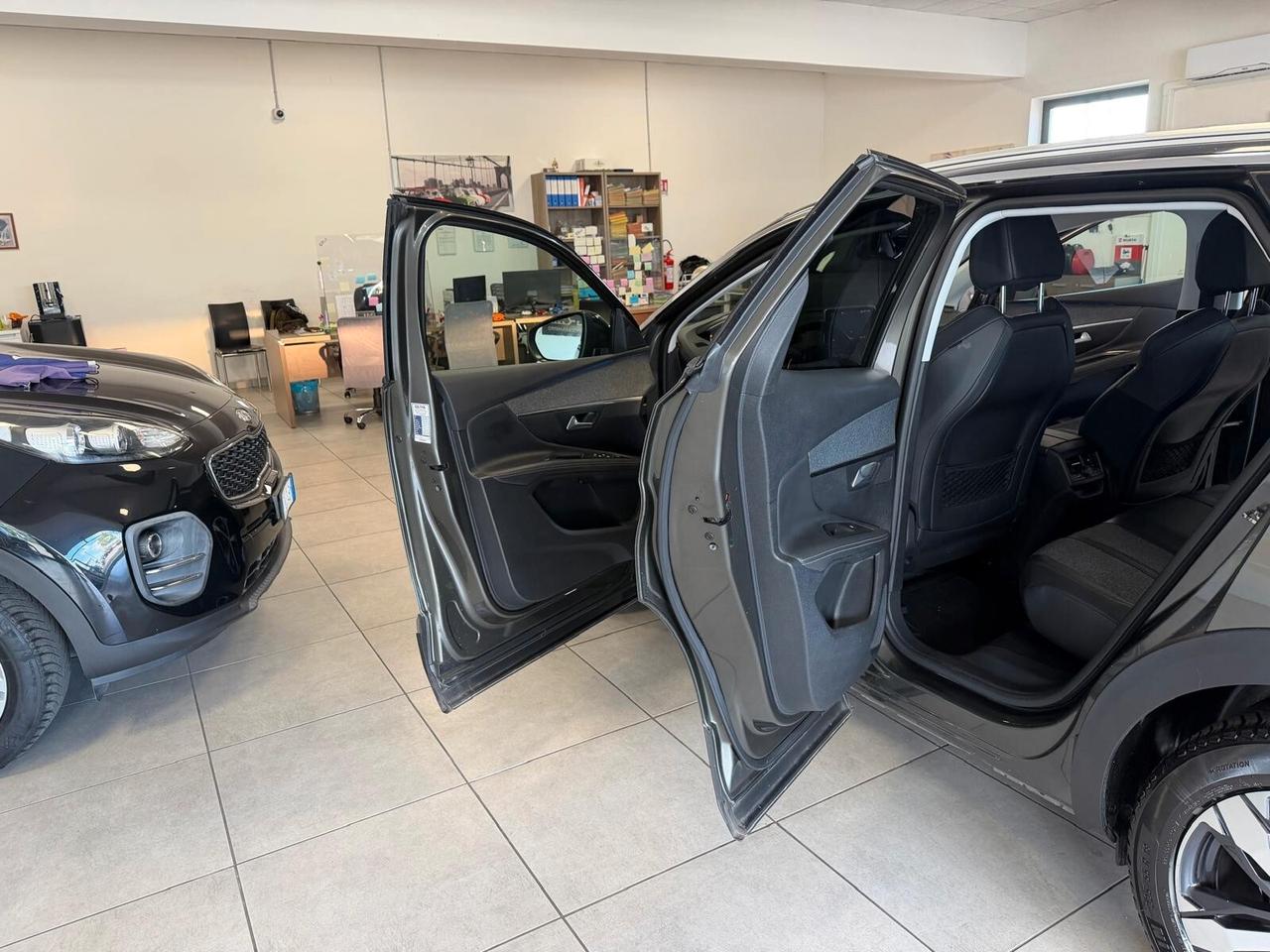 Peugeot 3008 1.2 PURETECH TURBO 130CV EAT6 ALLURE 2018