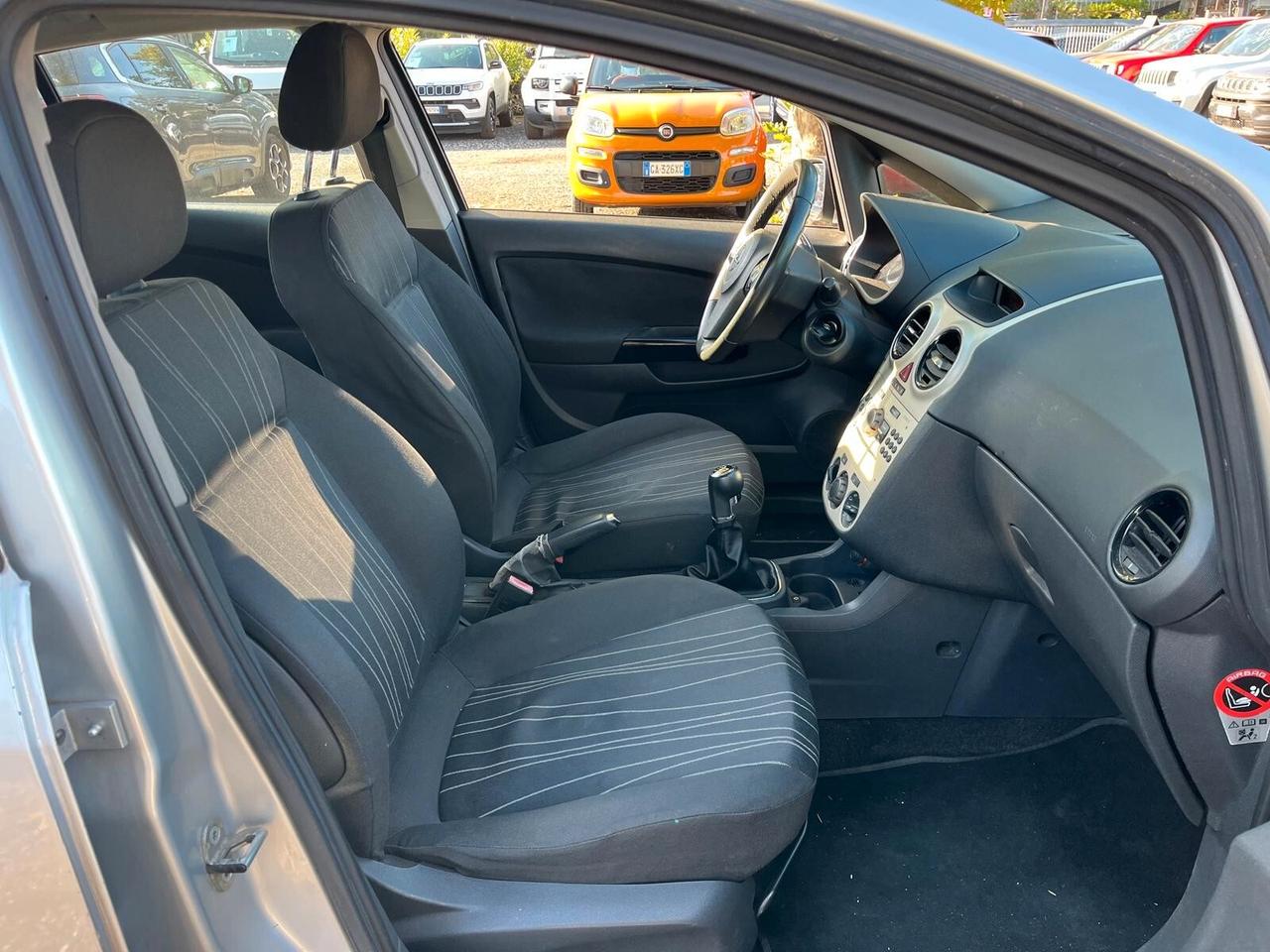 Opel Corsa 1.2 5 porte Enjoy