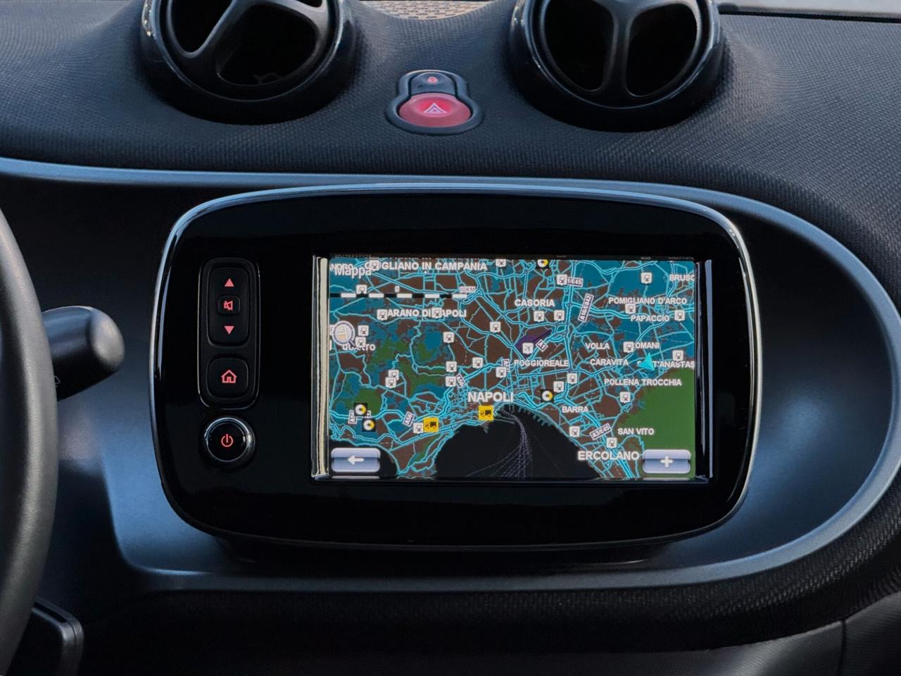 Smart forFour 0.9 T BRABUS 109CV TETTO CAM JBL