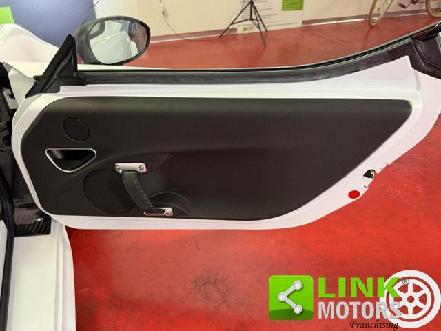 ALFA ROMEO 4C Coupè 1750 TBi 240 cv Doppi Cerchi