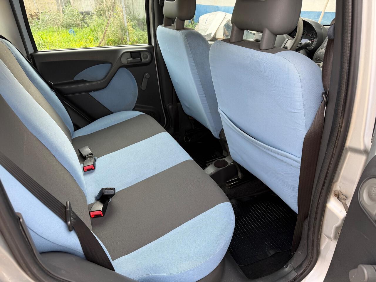 Fiat Panda 1.2 Dynamic 5 posti con gancio traino