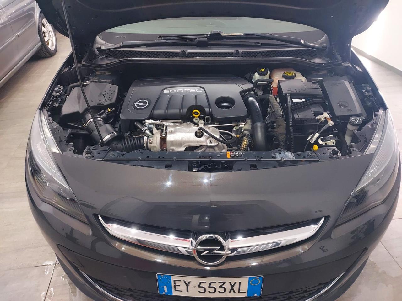 Opel Astra 1.6 CDTI EcoFLEX S&S Cosmo 2015