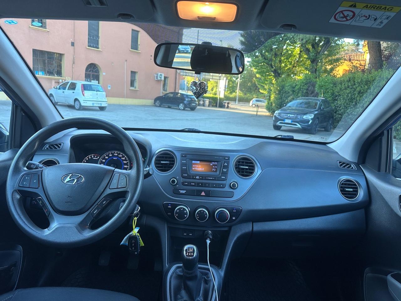 Hyundai i10 1.0 LPGI Econext Login