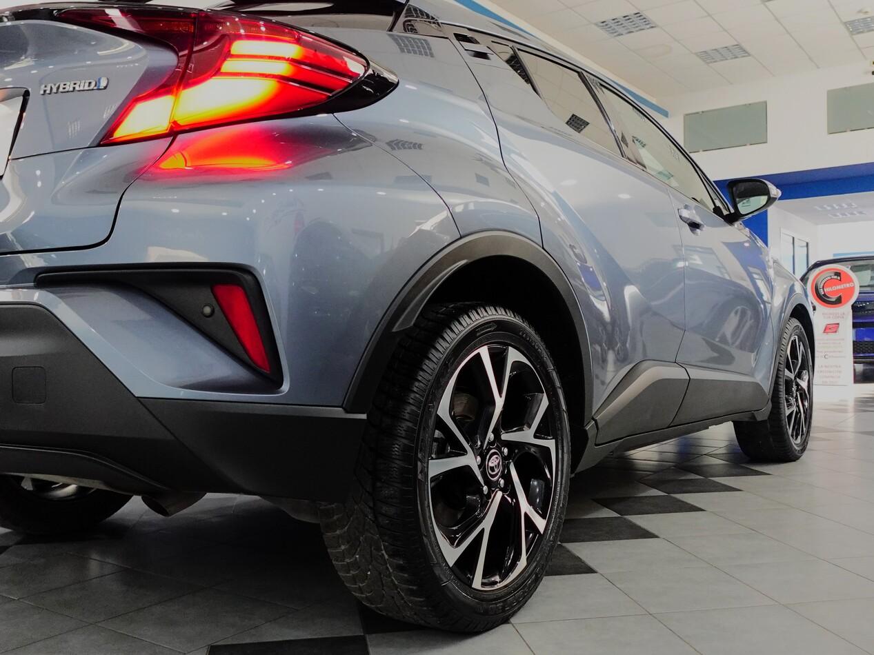 Toyota C-HR 1.8 E-CVT HYBRID 122 CV TREND