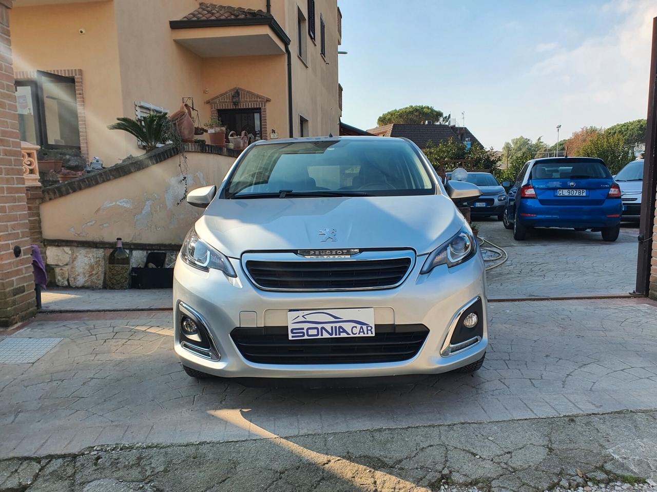 Peugeot 108 VTi 68 5 porte Allure TOP! Neopatentati