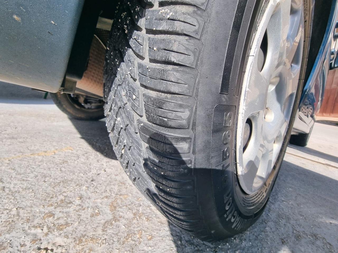 Peugeot Partner Tepee Mix 1.6 HDi 90CV Comfort AUTOCARRO N1