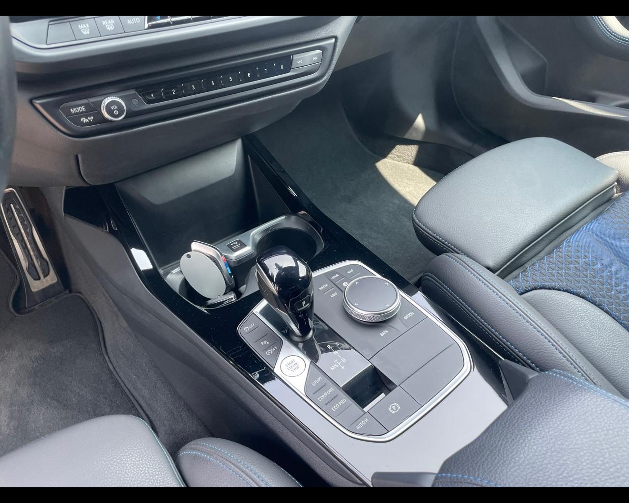 BMW Serie 2 G.C. (F44) - 216d Gran Coupé Msport aut.