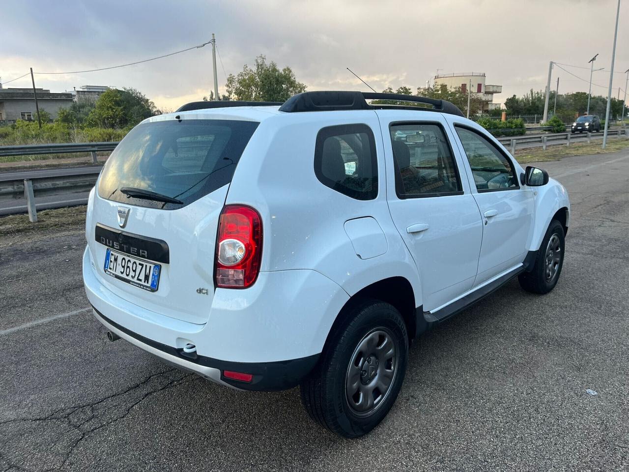 Dacia Duster 1.5 dCi Lauréate Unipro 2012