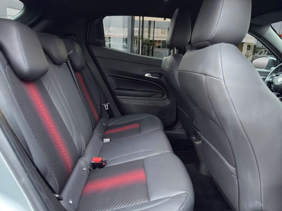 Alfa Romeo Junior 1.2 ibrida 145cv edct6 Con TELECAMERA & NAVIGATORE