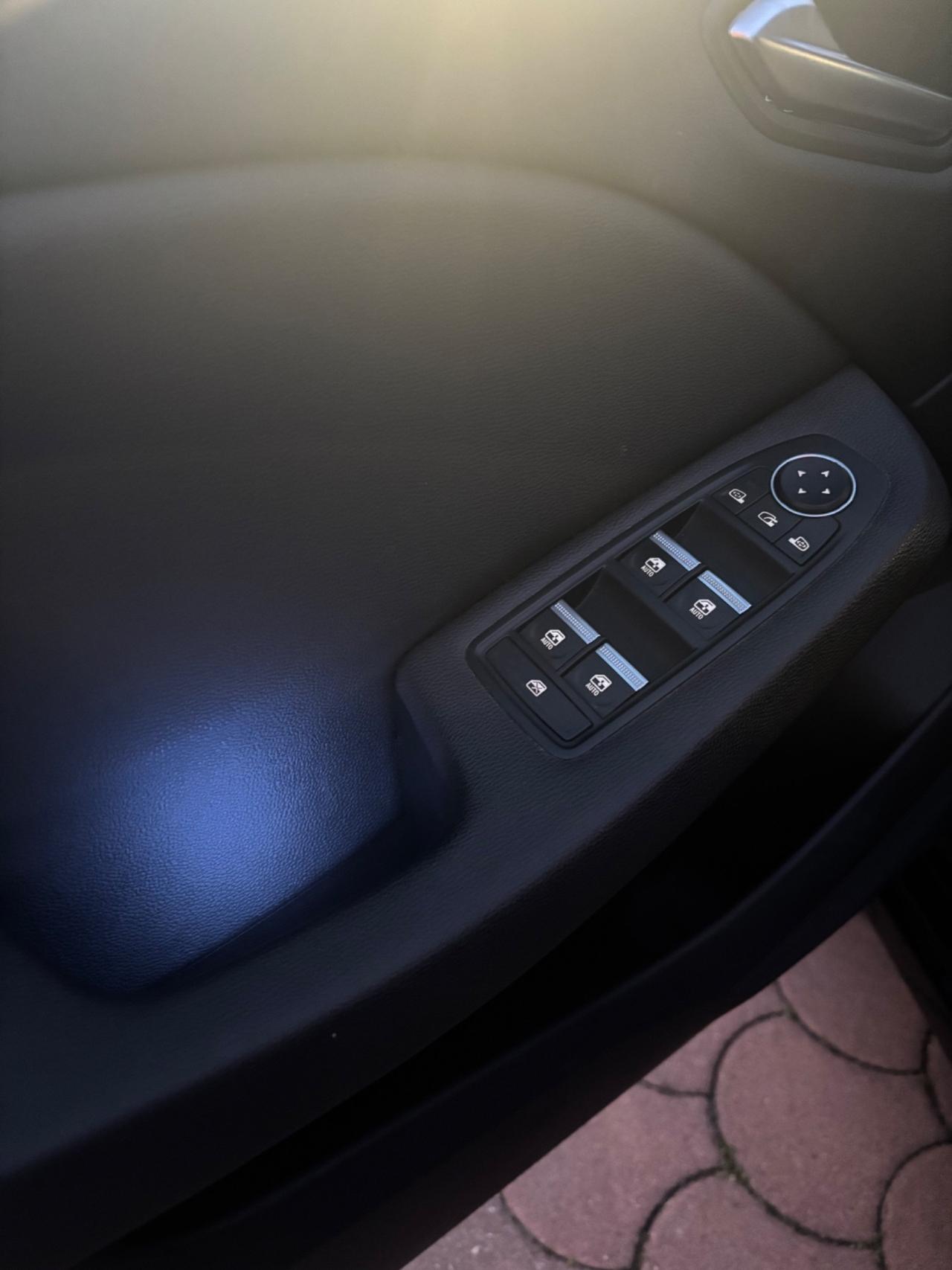 Renault Clio Blue dCi 85 CV 5 porte Intens 2020