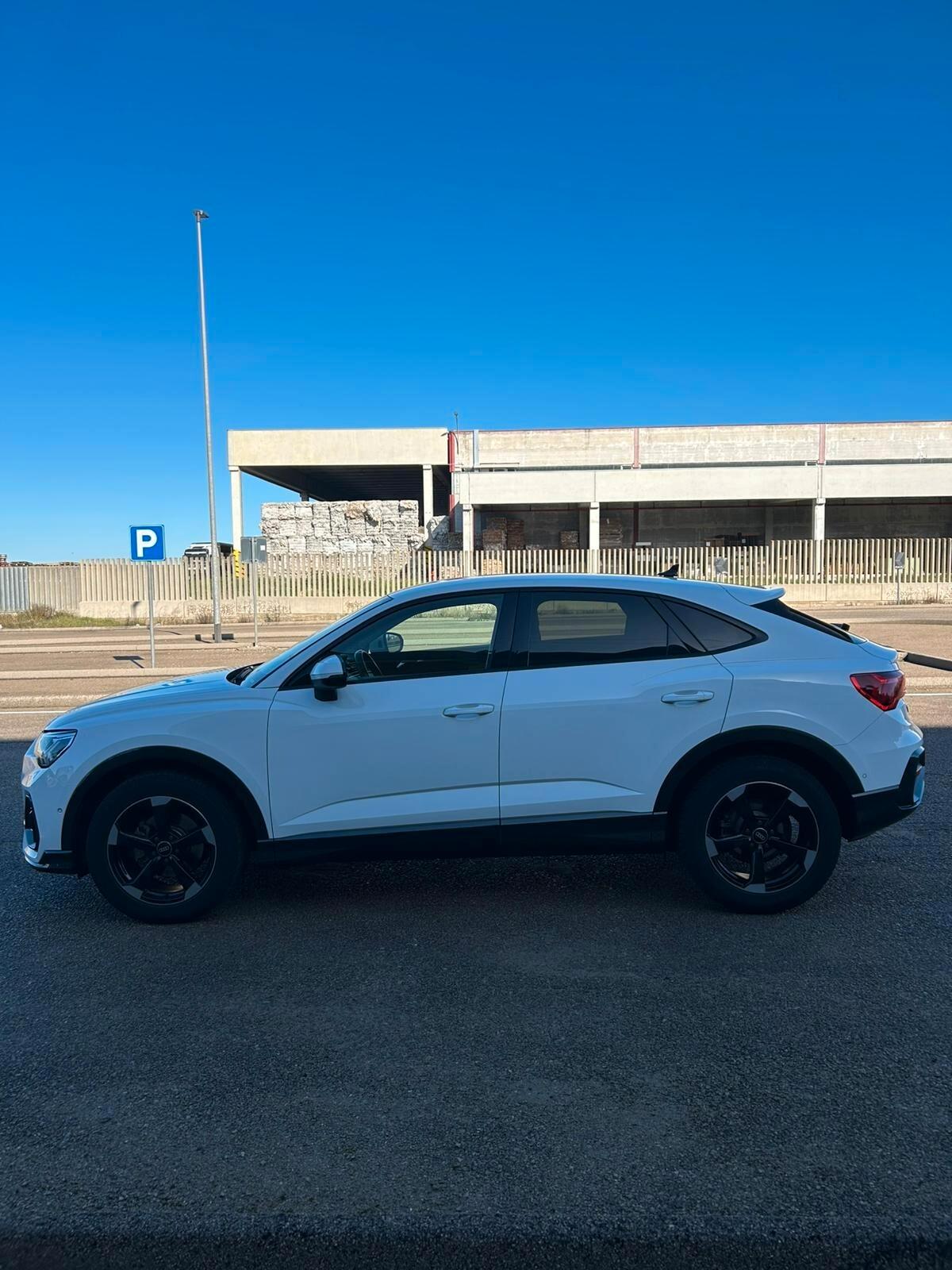 Audi Q3 SPB 35 TDI quattro S tronic Business Plus