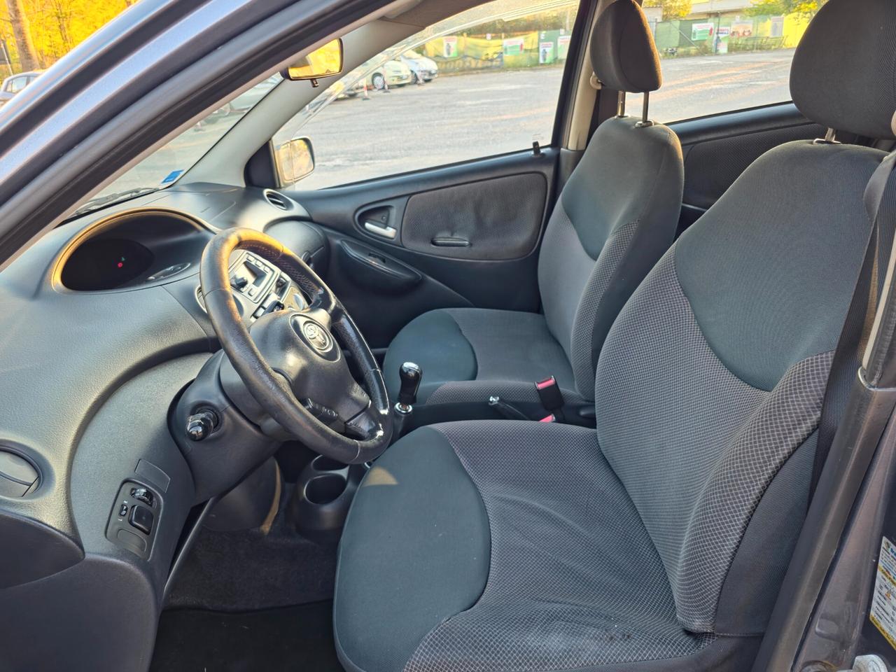 Toyota Yaris 1.0i 16V cat 5 CV-65 porte Blue 2004-E4 Manuale NEO