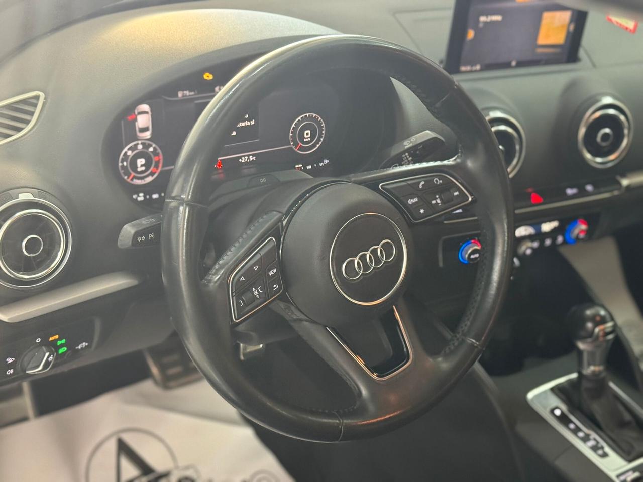 Audi A3 Sedan 30 TDI S tronic Sport