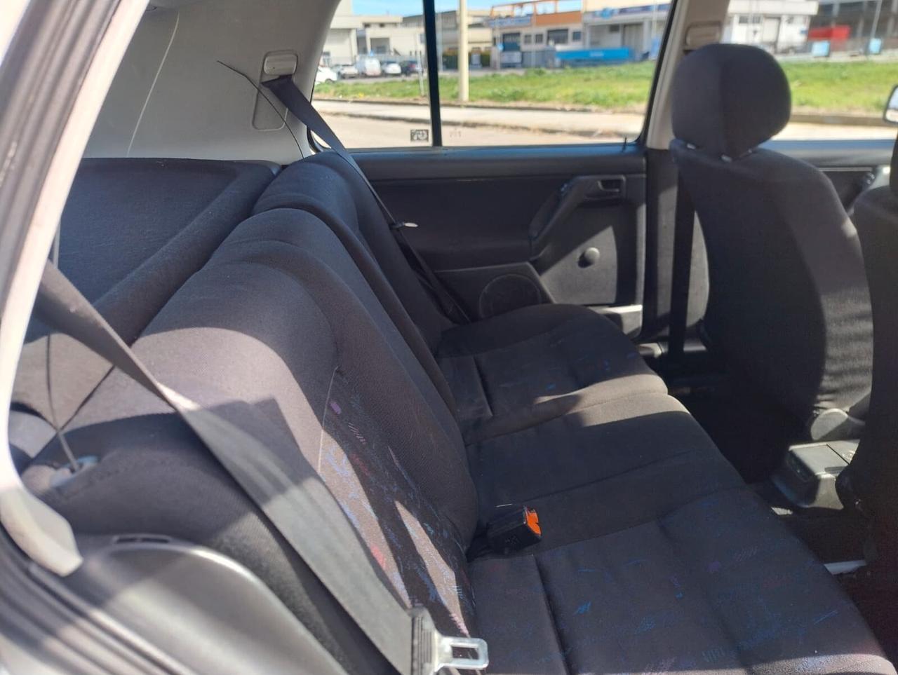 Volkswagen Golf GTI 2.0 cat 5 porte