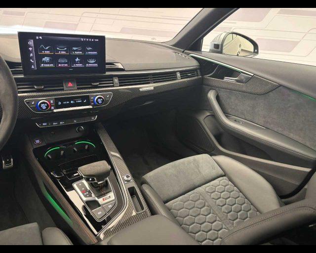 AUDI A4 AVANT Audi RS 4 Avant 331(450) kW(CV) MY 24