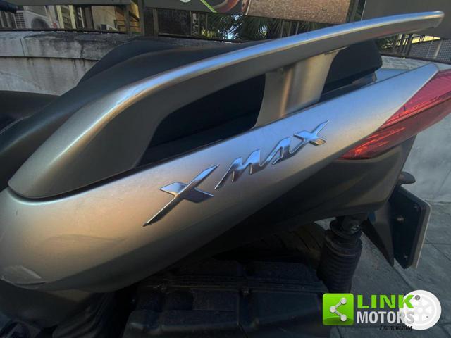 YAMAHA X-Max 400 Iron Abs