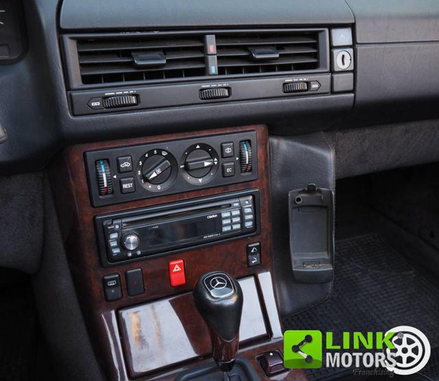 MERCEDES-BENZ SL 300 SL-24 cat