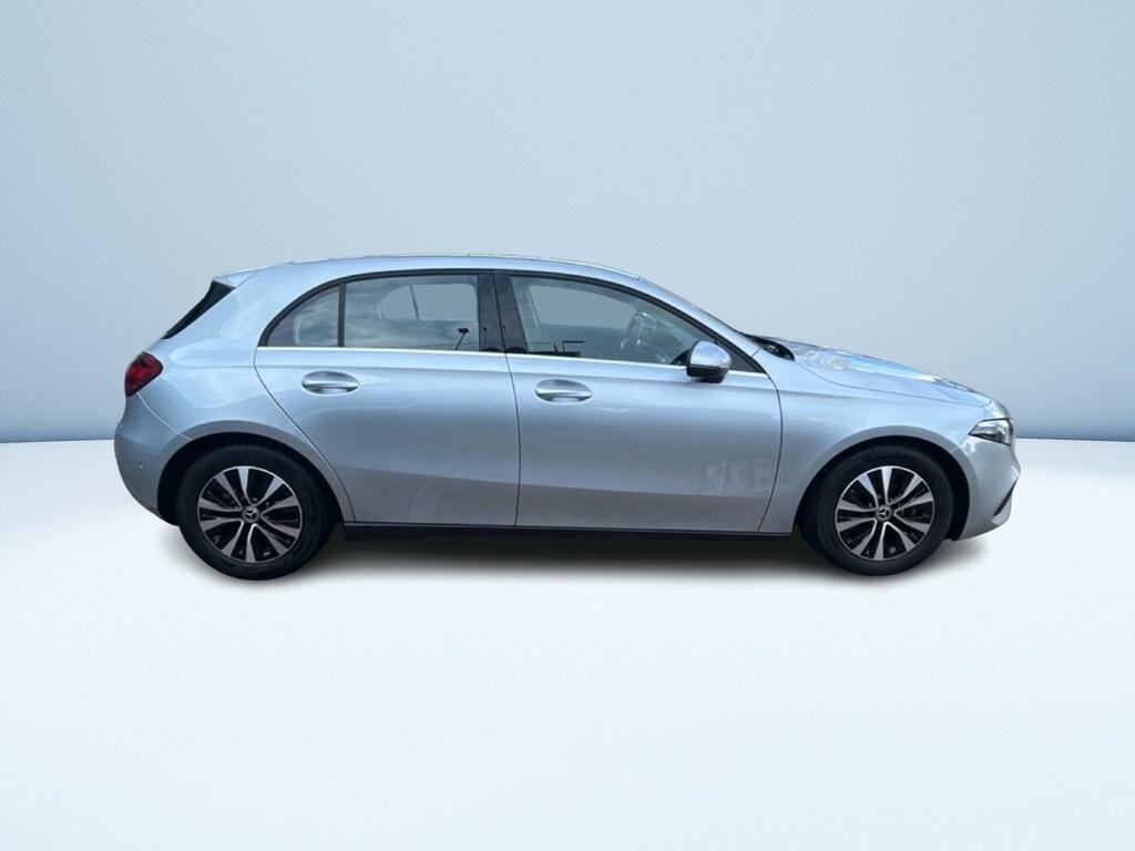 Mercedes Classe A 180 180 D Advanced 8G-DCT