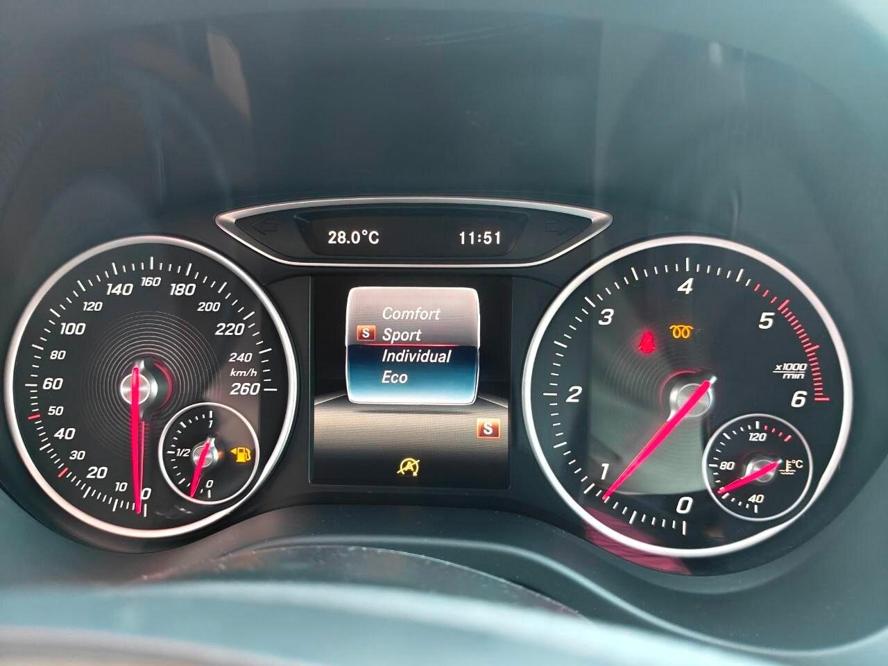 MERCEDES Classe A (W176) A 180 d Premium