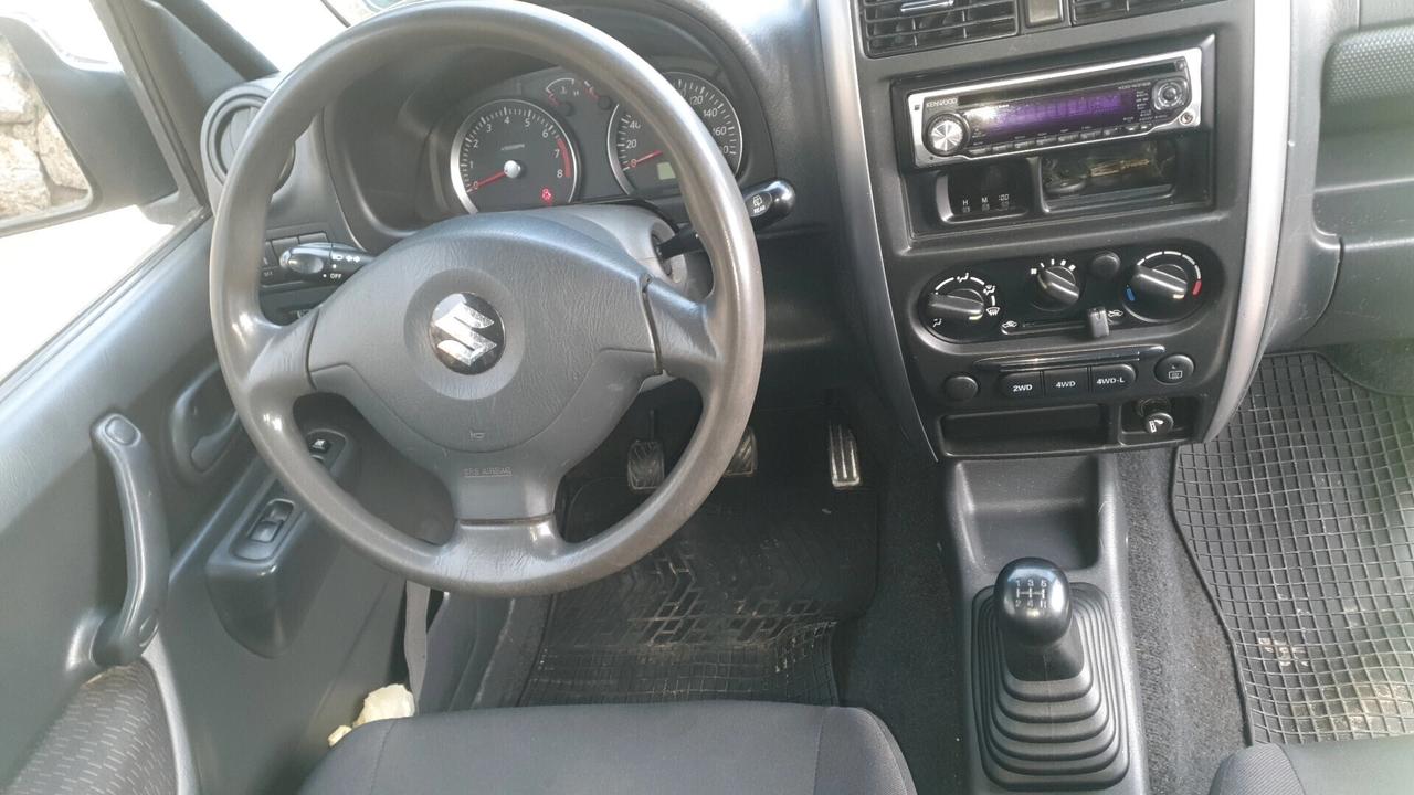 Suzuki Jimny 2008