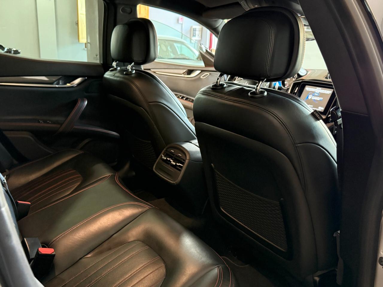 Maserati Ghibli V6 430 CV SQ4 Granlusso