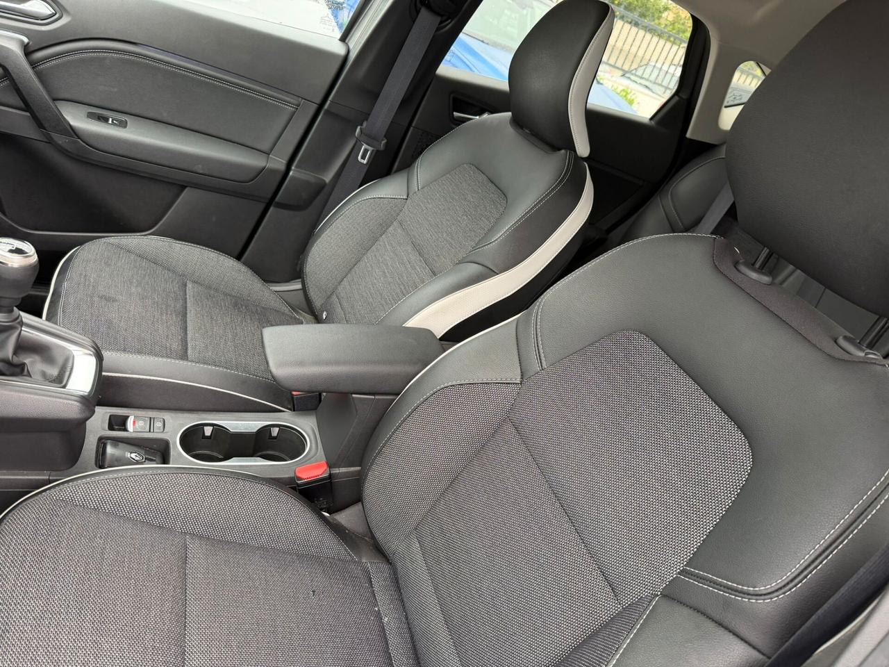 Renault Captur TCe 90 CV Techno