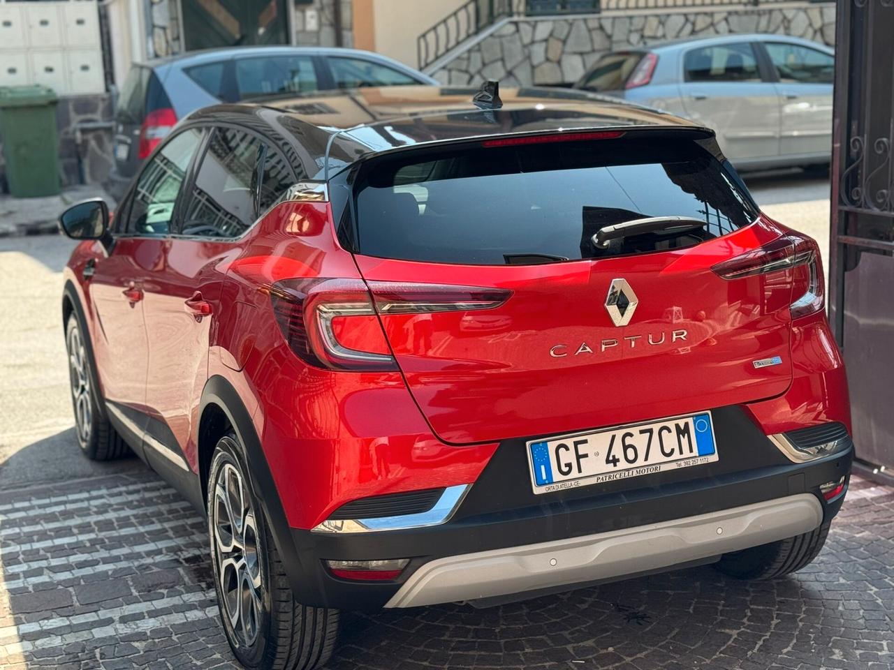 Renault Captur Plug-in Hybrid E-Tech 160 CV Intens